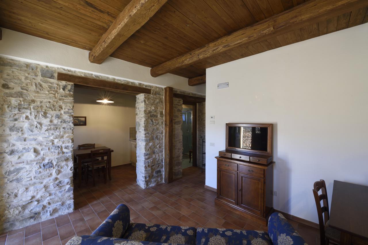 Borgotufi Albergo Diffuso Castel del Giudice Exterior foto