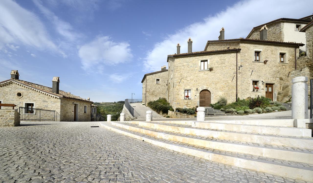 Borgotufi Albergo Diffuso Castel del Giudice Exterior foto